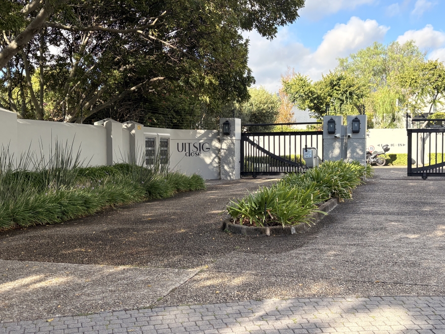 3 Bedroom Property for Sale in Constantia Western Cape
